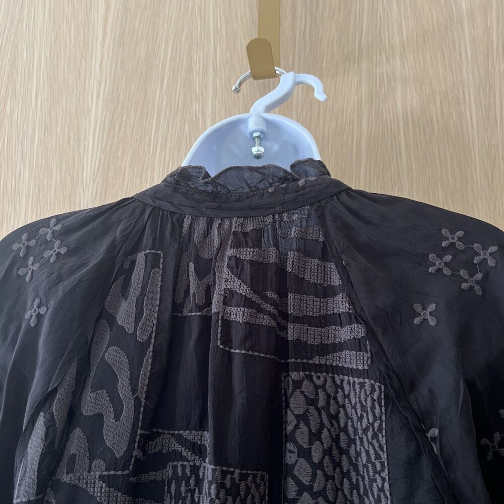 Johnny Was Molli Jaga Blouse Size Small Black Rayon Top Button Down NWT! - Picture 8 of 12
